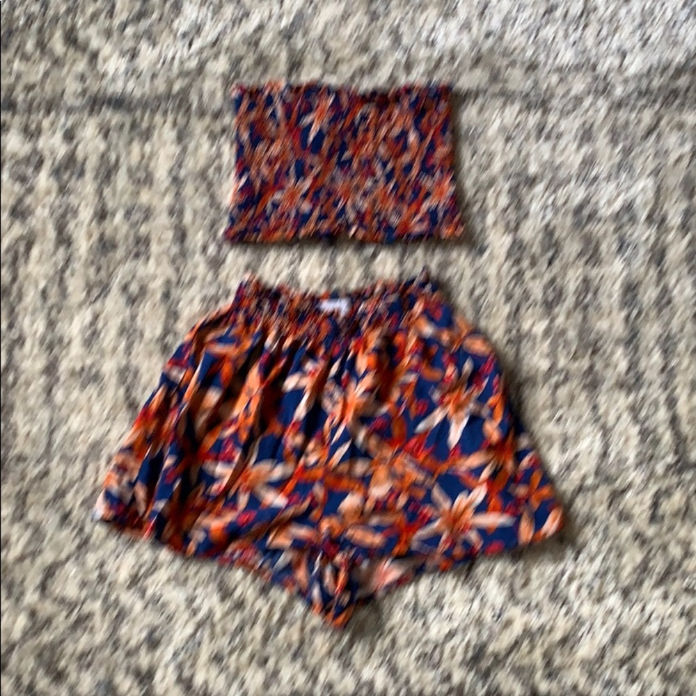 2 piece : shorts & tube top